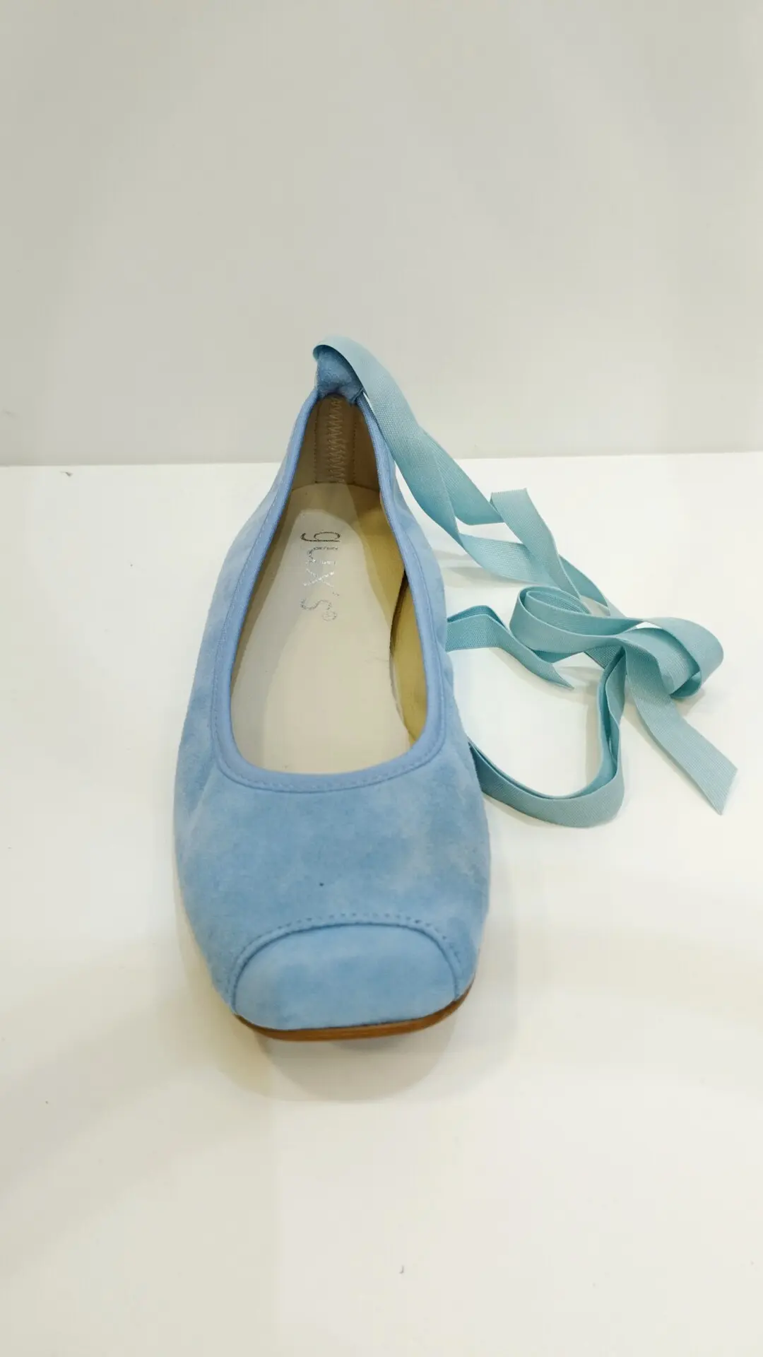 Bailarina lazo azul (2)