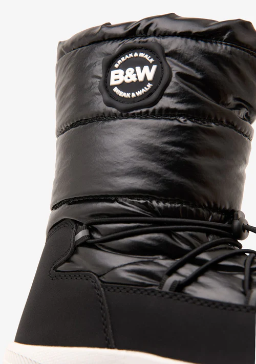 black-track-padded-boots-57052423815491_500x