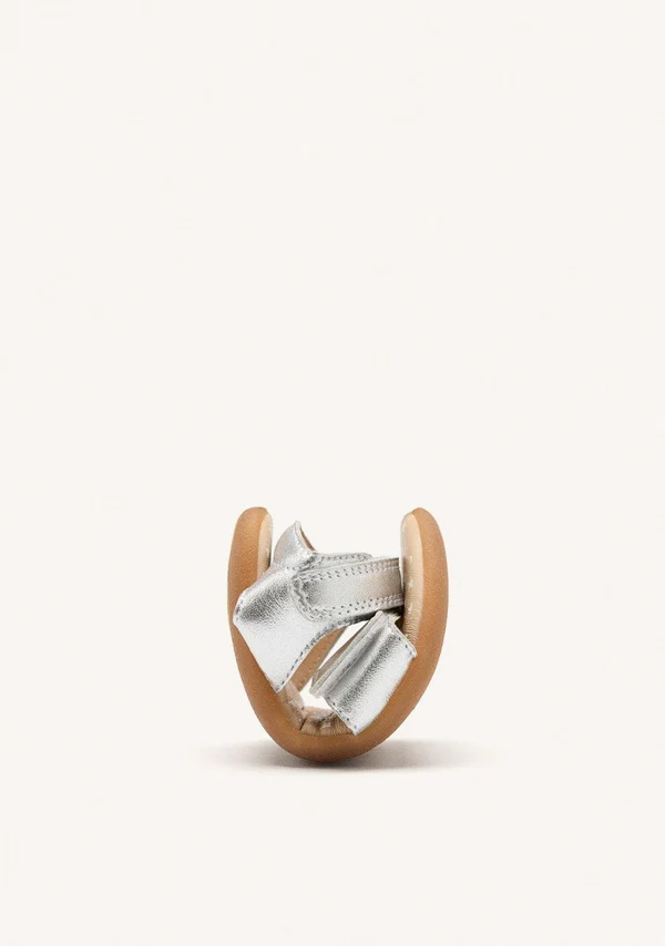 e74783_plata_04
