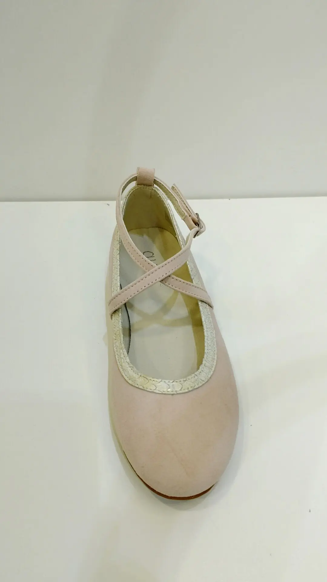 zapato hebilla cruzada rosa (1)